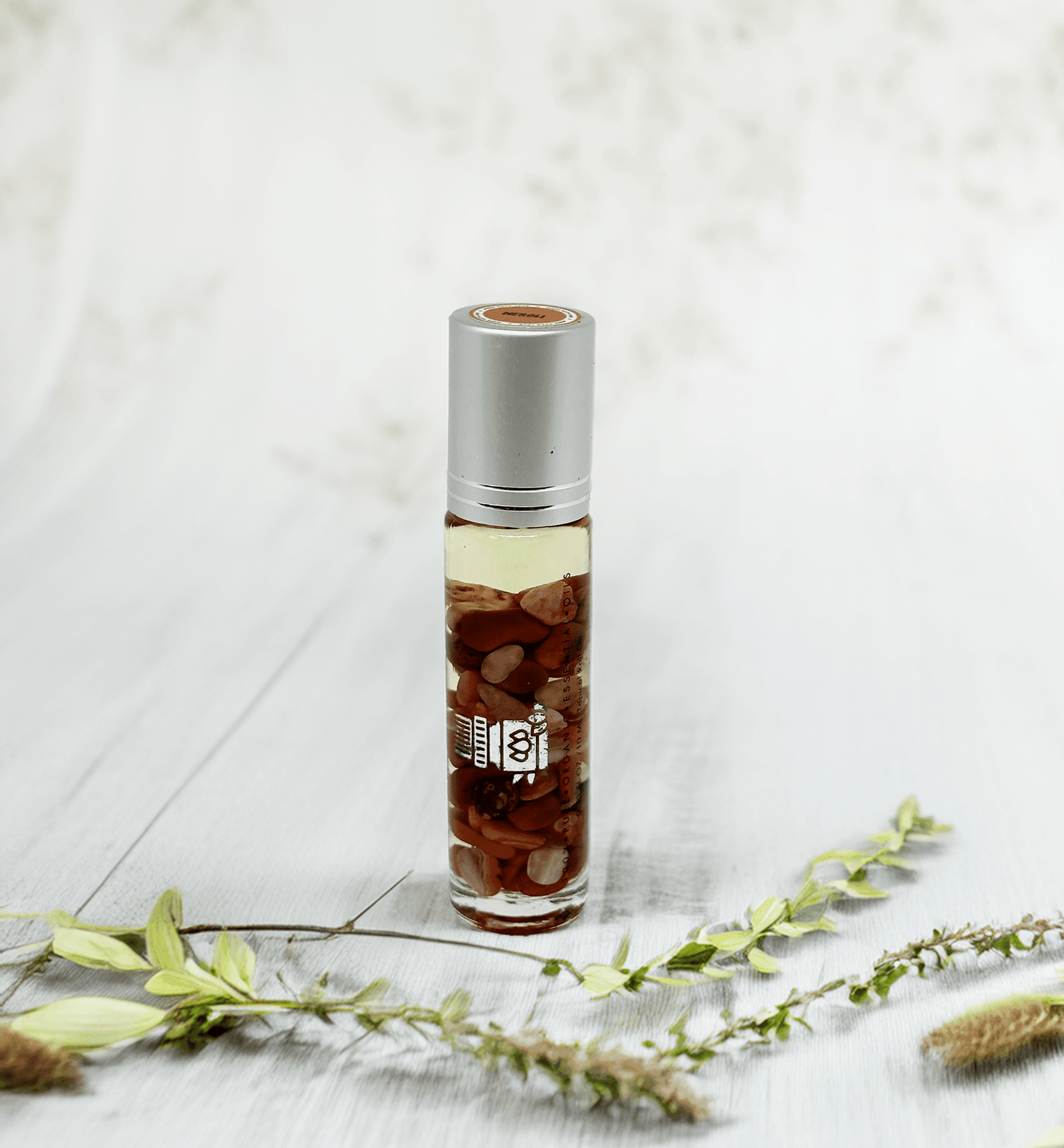 MounEssentials Essential Oil Roll-Ons Moroccan Orange Blossom / Jojoba / All skin types Neroli and Carnelian Infusion Roll-On