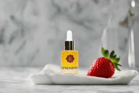 MounEssentials Pure strawberry seed essential oil